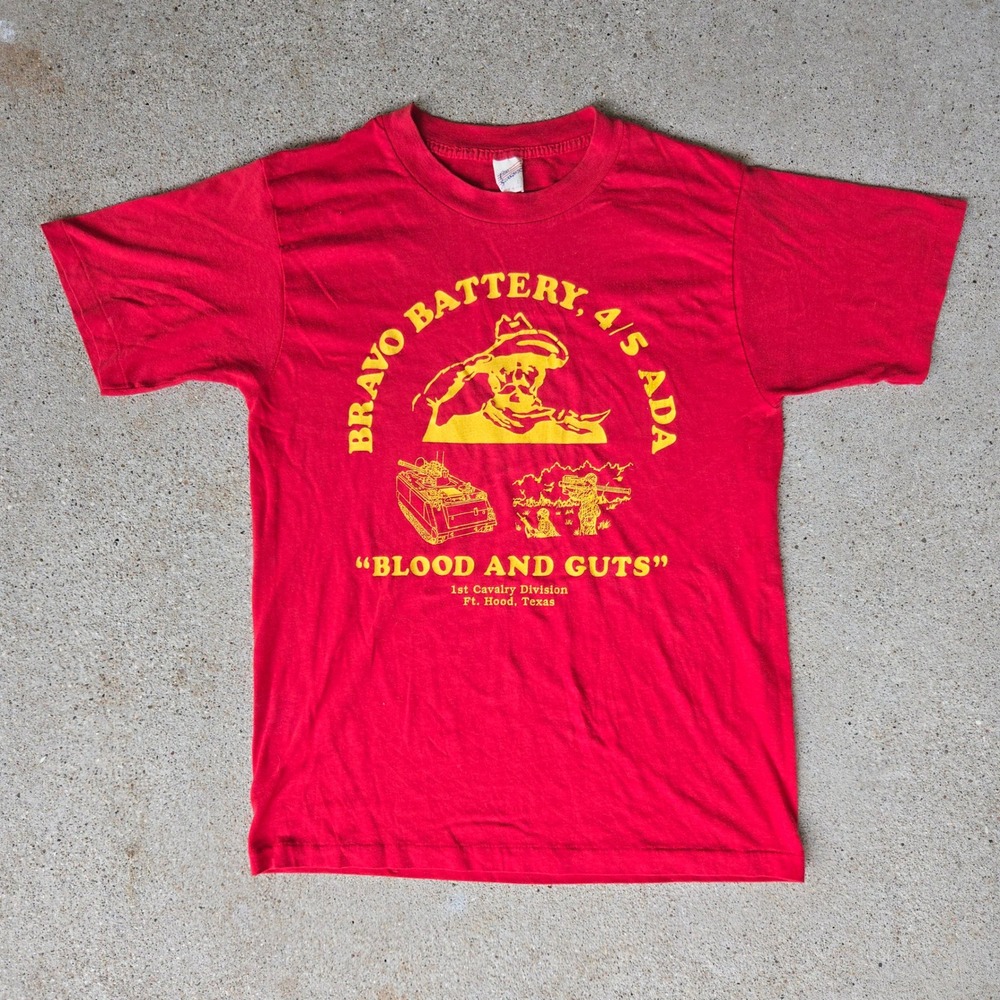 VTG Four Seasons Bravo Battery T-Shirt 4/5 ADA Red Mens Large Blood And Guts USA
